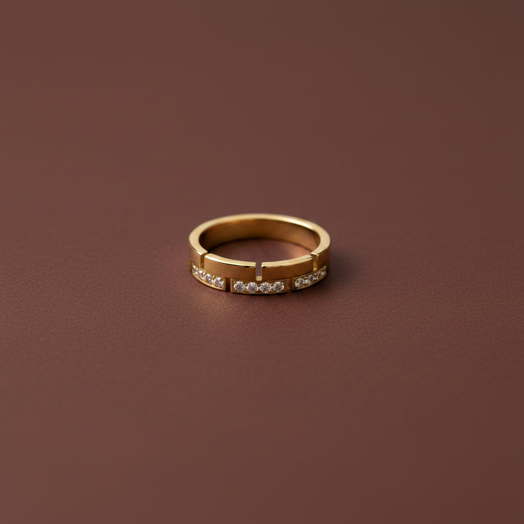 Minimal Luxe Crystal Band Ring – gold plated sleek crystal band ring by Swikaar